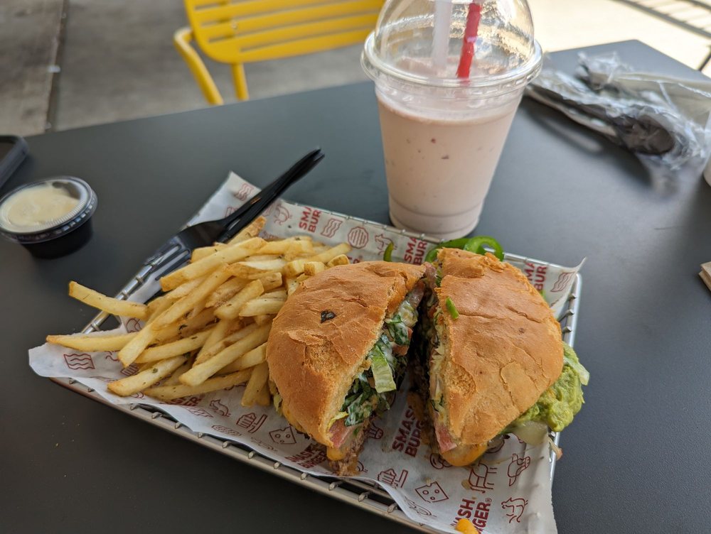 week smashburger galleria photo